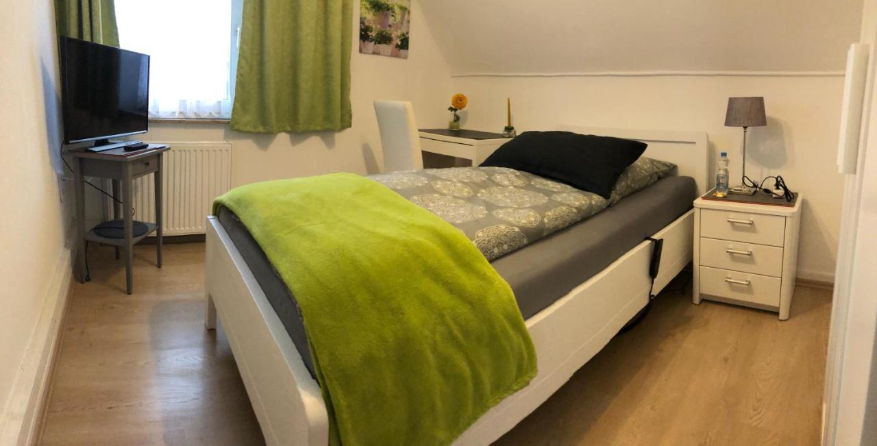 Messezimmer 4U Dusseldorf Ngoại thất bức ảnh