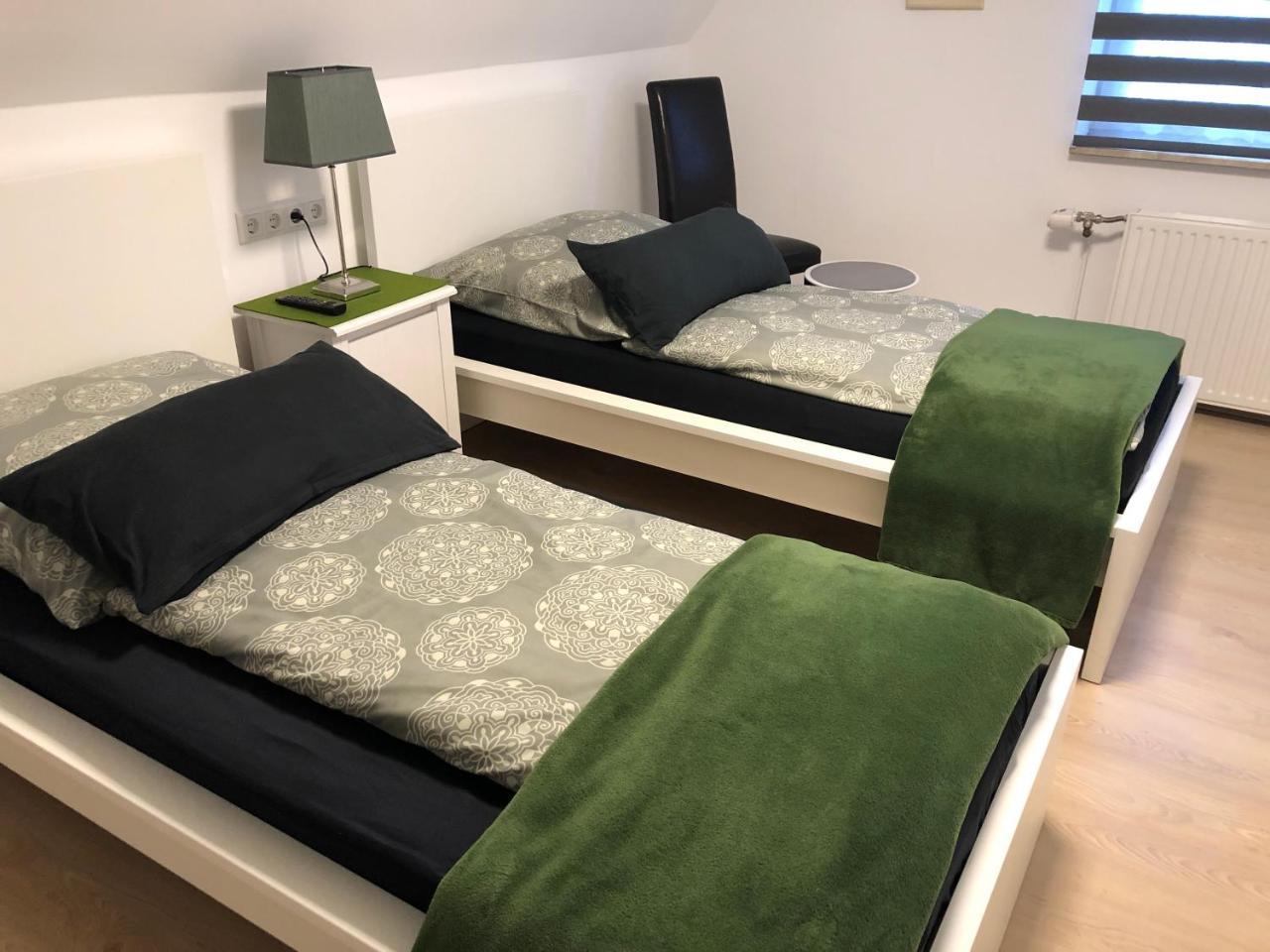 Messezimmer 4U Dusseldorf Ngoại thất bức ảnh