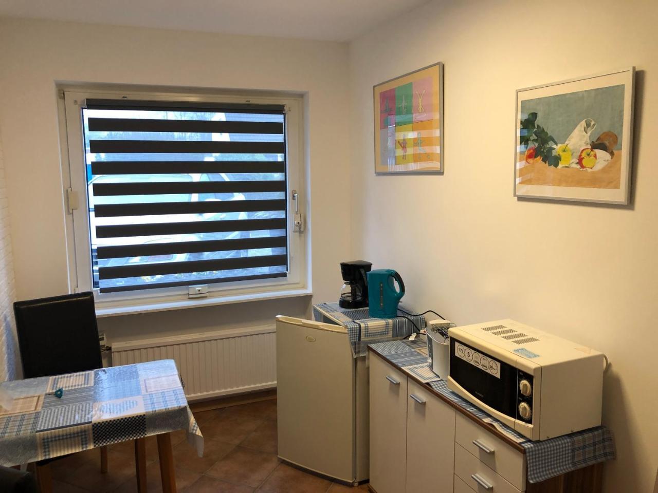 Messezimmer 4U Dusseldorf Ngoại thất bức ảnh